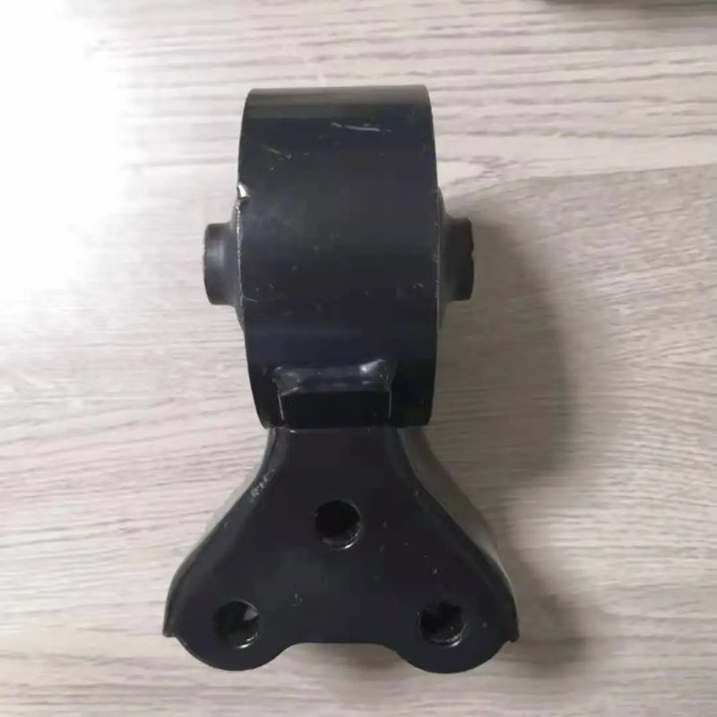 1001110U7020 Steel Engine Mount /Engine Bracket Set for JAC J5/JAC IEVA50 — photo 2