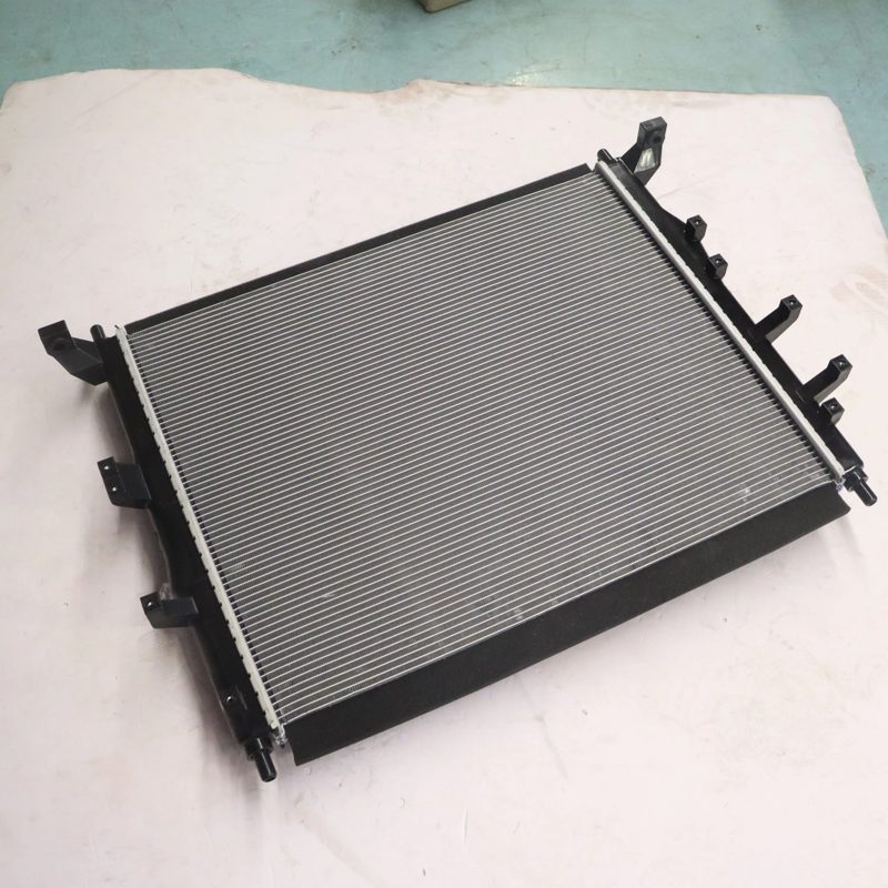 1301110-SA07 Radiator Water tank for DFSK Glory 580 F507 SFG15T+6MT — photo 2