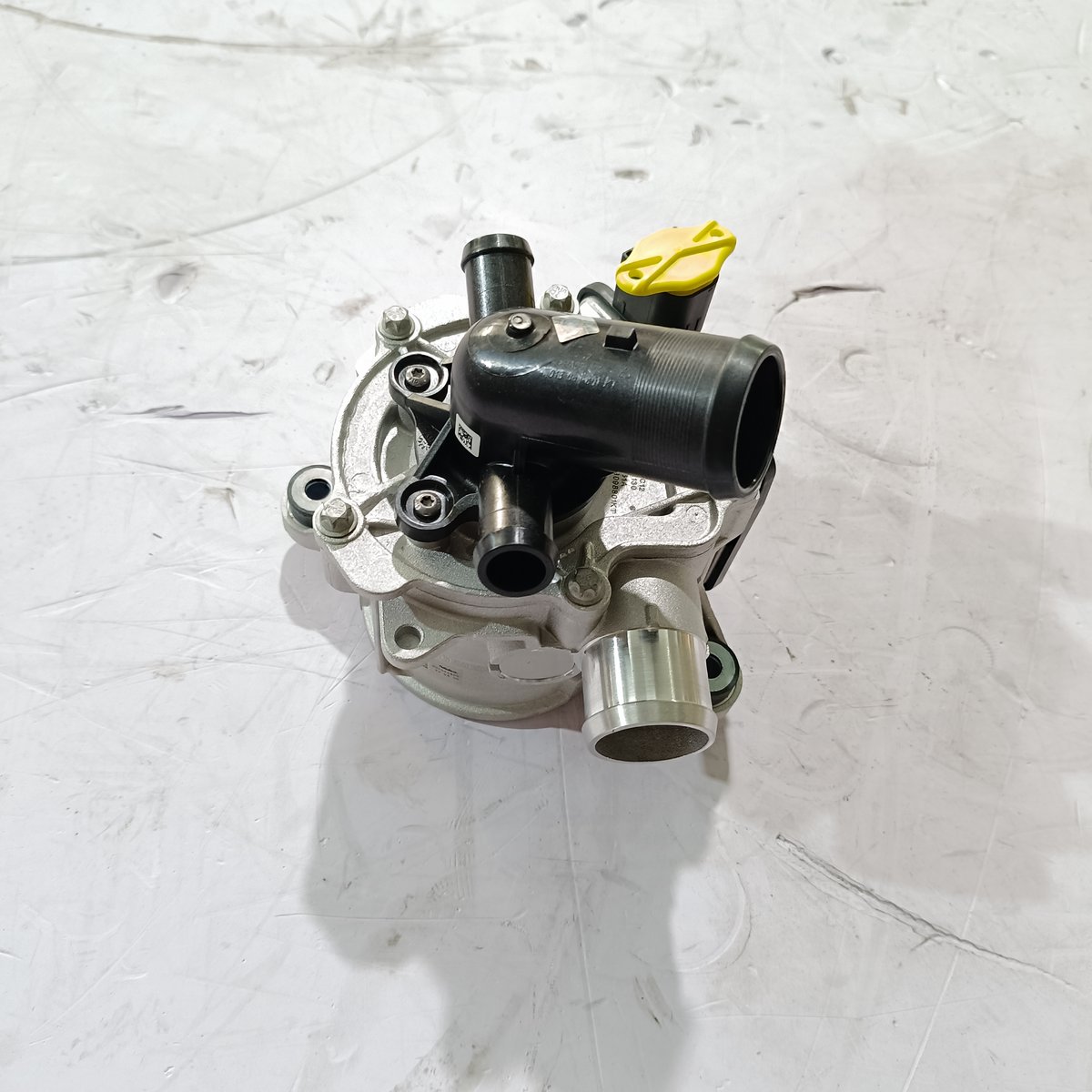 Water Pump for Haval H6 OEM 1307400XEN01 product photo