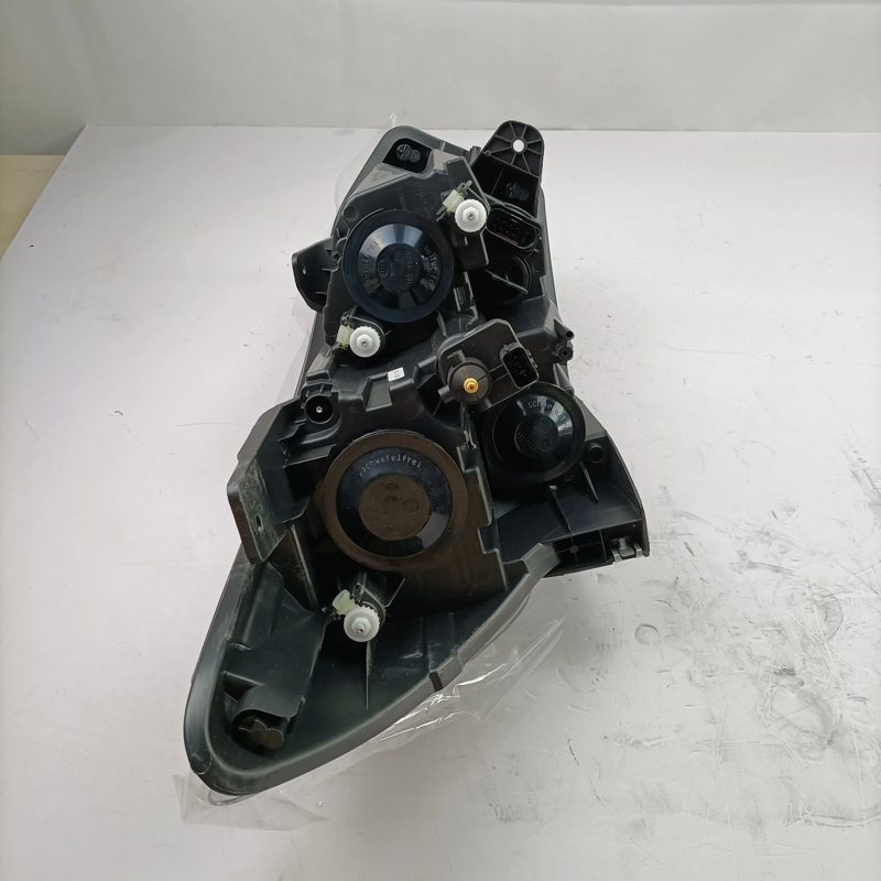 253000-A1400563-10 Front Light Headlight for Baic Shenbao X25 EX200 EX260 — photo 2