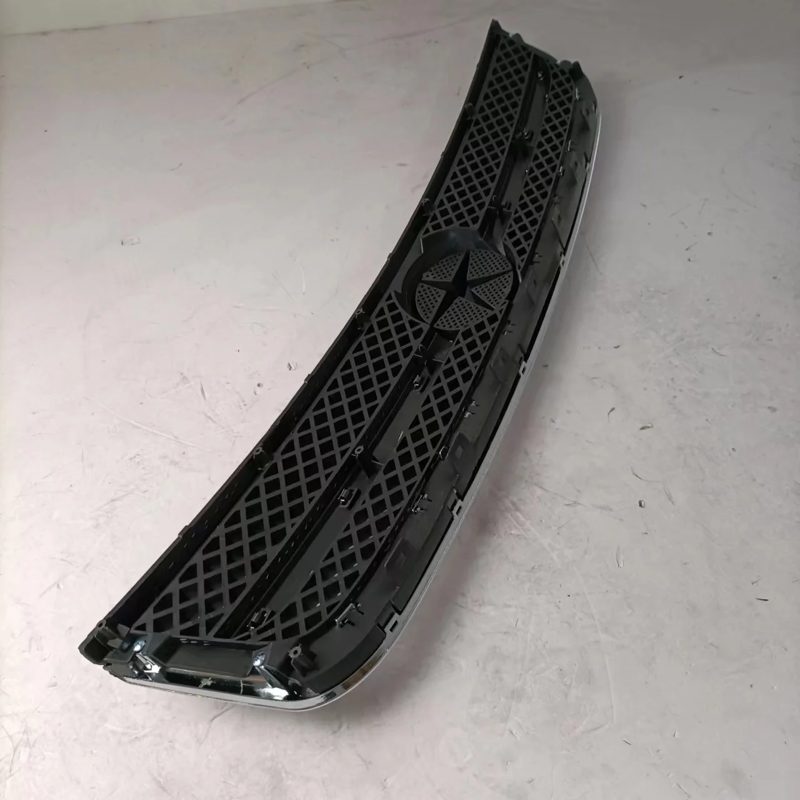 2803103U2150 Front Grille for JAC J6 — photo 2