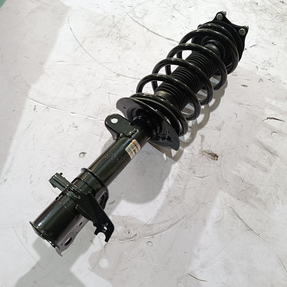 2905200AKZ16A Front Shock Absorber Assembly for Haval H6 Coupe Suspension Strut product photo