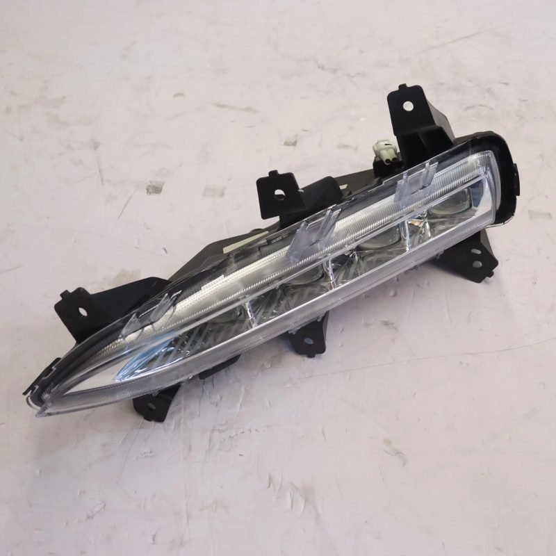4116010-SE01 Fog Light Front Bumper Light for DFSK Glory Ix7 — photo 2