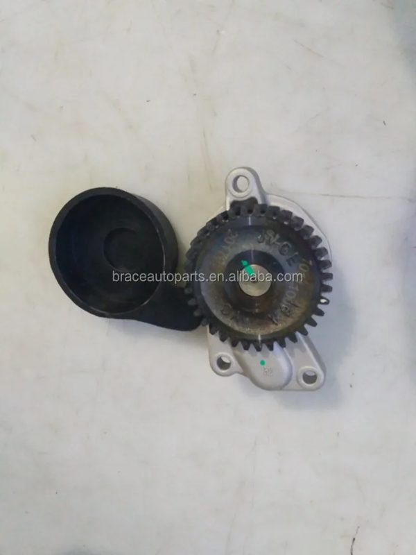 4D28 Engine Oil Pump for Joylong Commercial Van — photo 4