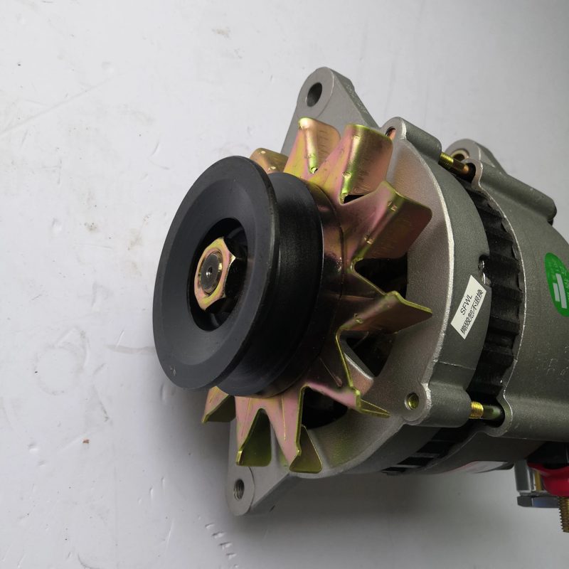 4JAB1 JX493 Engine Alternator for JMC Kaiyun Shunda 2.8L 4 Blade — photo 3