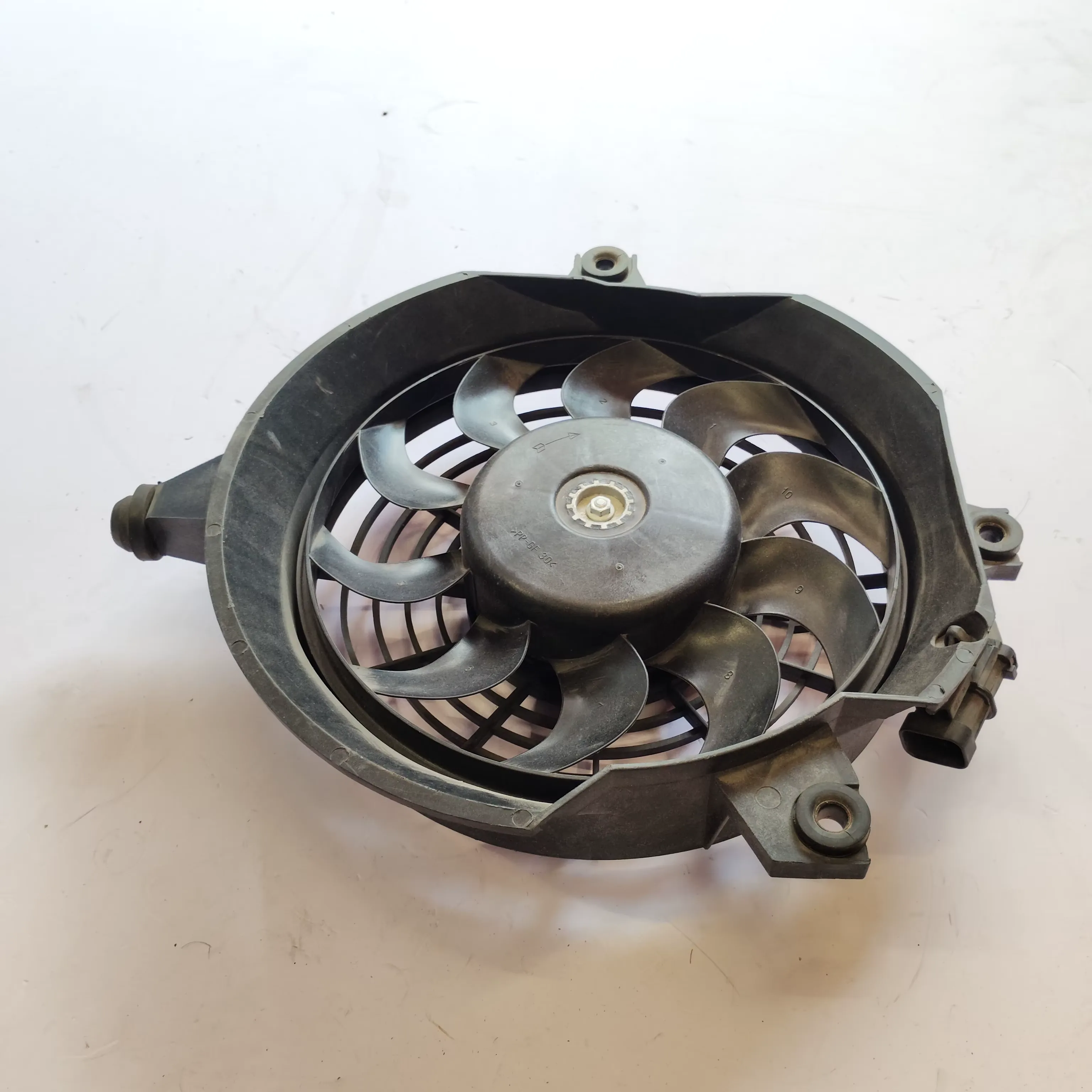 8105020U8010 Auto Electronic Condenser Fan for JAC J3 A13