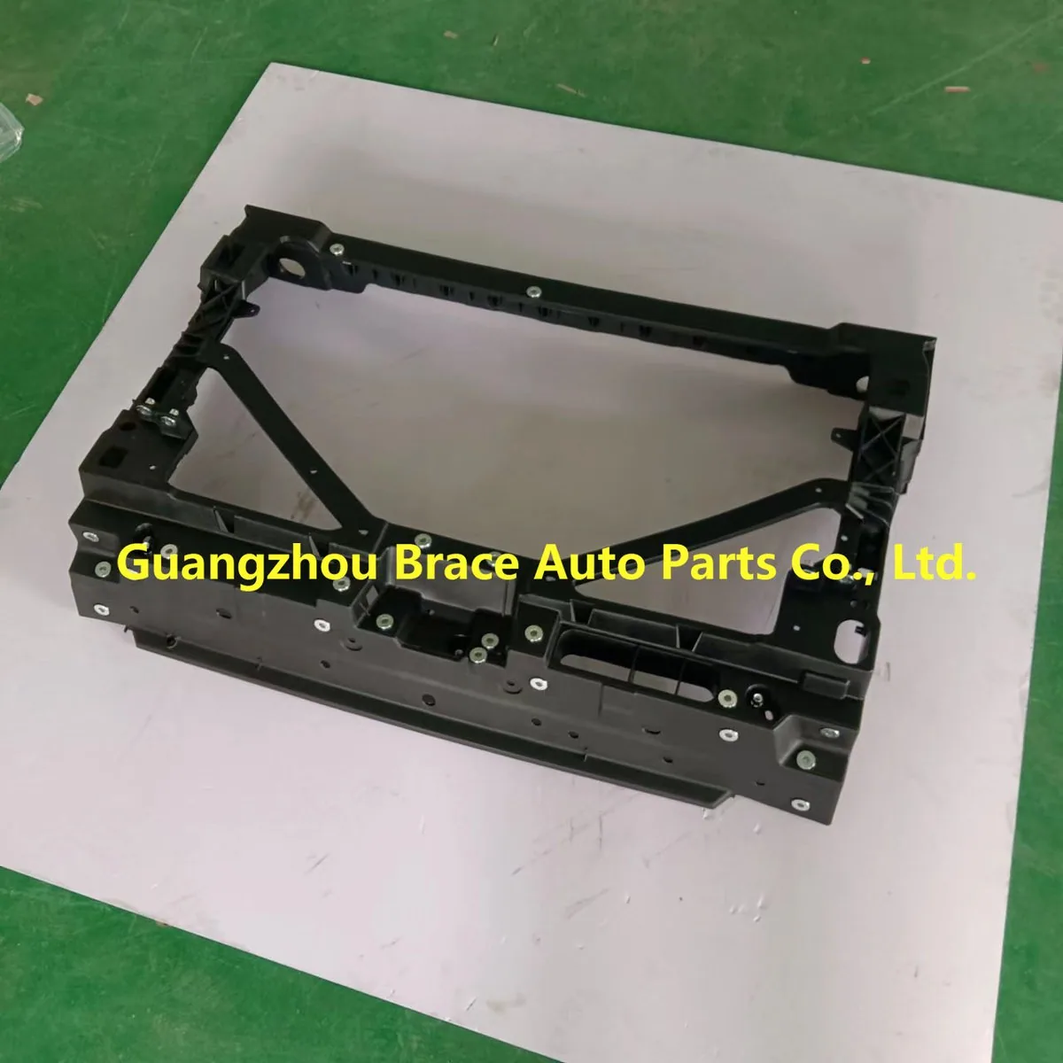 AC marco del radiador para MG5 Roewe 550 OEM 10418613