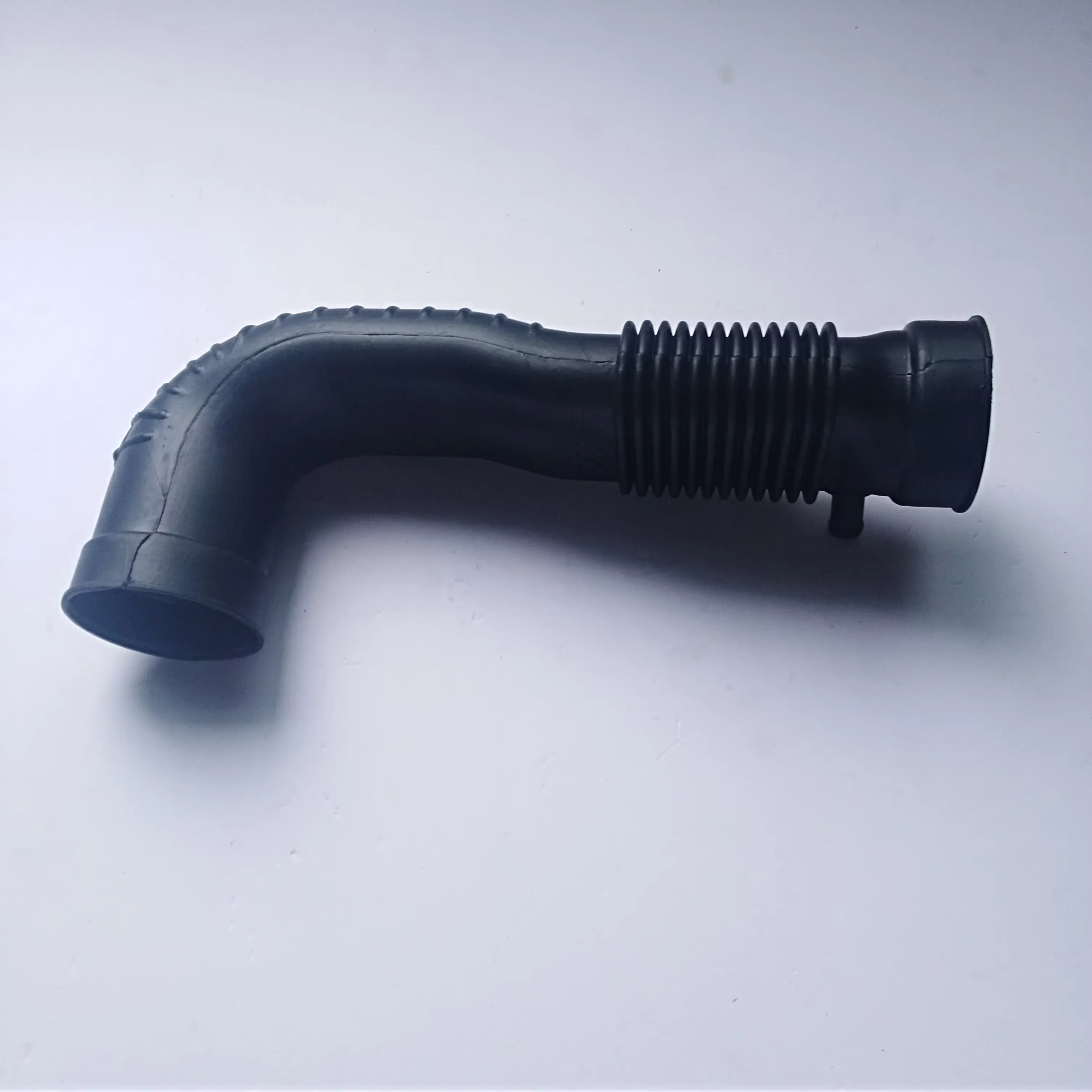 Air Intake Pipe for Chery A3 J3 Niche Cielo M11-1109115