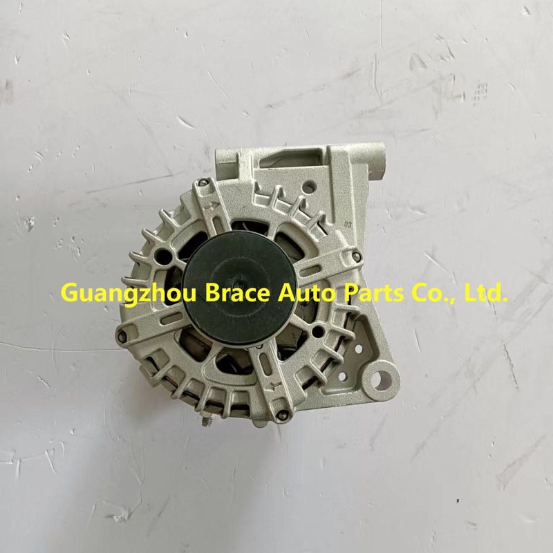 Alternator for Mg5 Roewe I5 Roewe Rx5 OEM 10582349 — photo 3