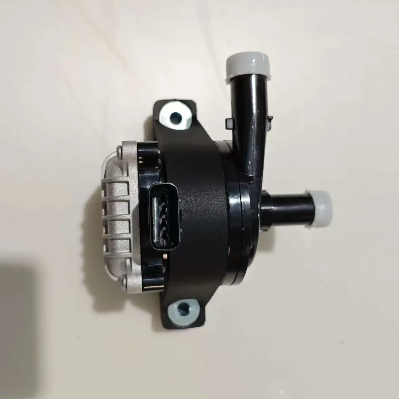Aluminum Electronic Water Pump for Trumpchi Empow 10120961570100