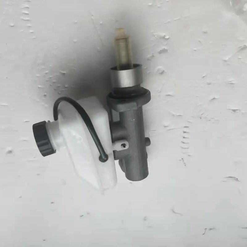 Auto Accessories Brake Master Cylinder for Baic Mz45/mz40 — photo 4