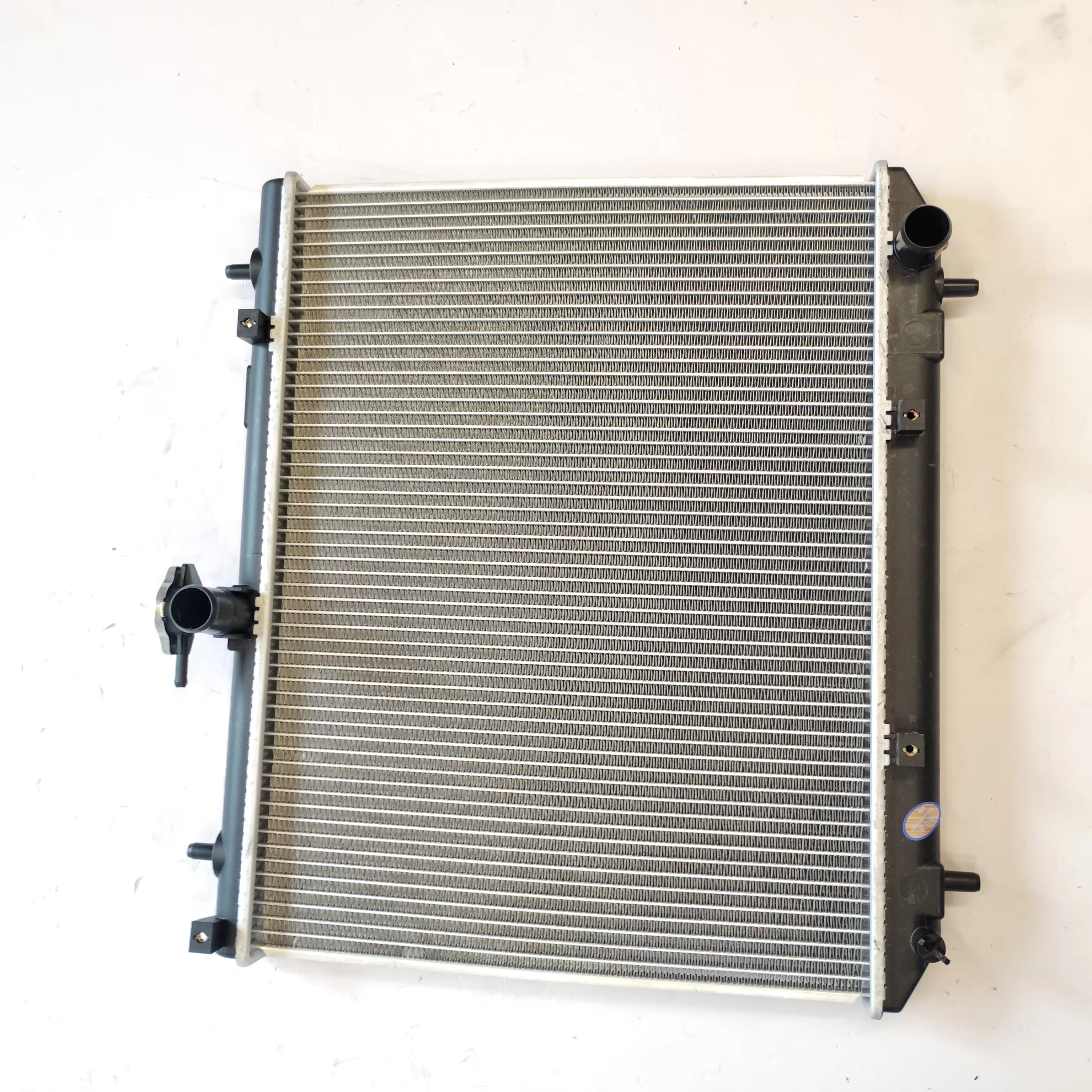 Auto Aluminium Radiator for Faw Jiabao V80 T80 GF1500 4A15 product photo