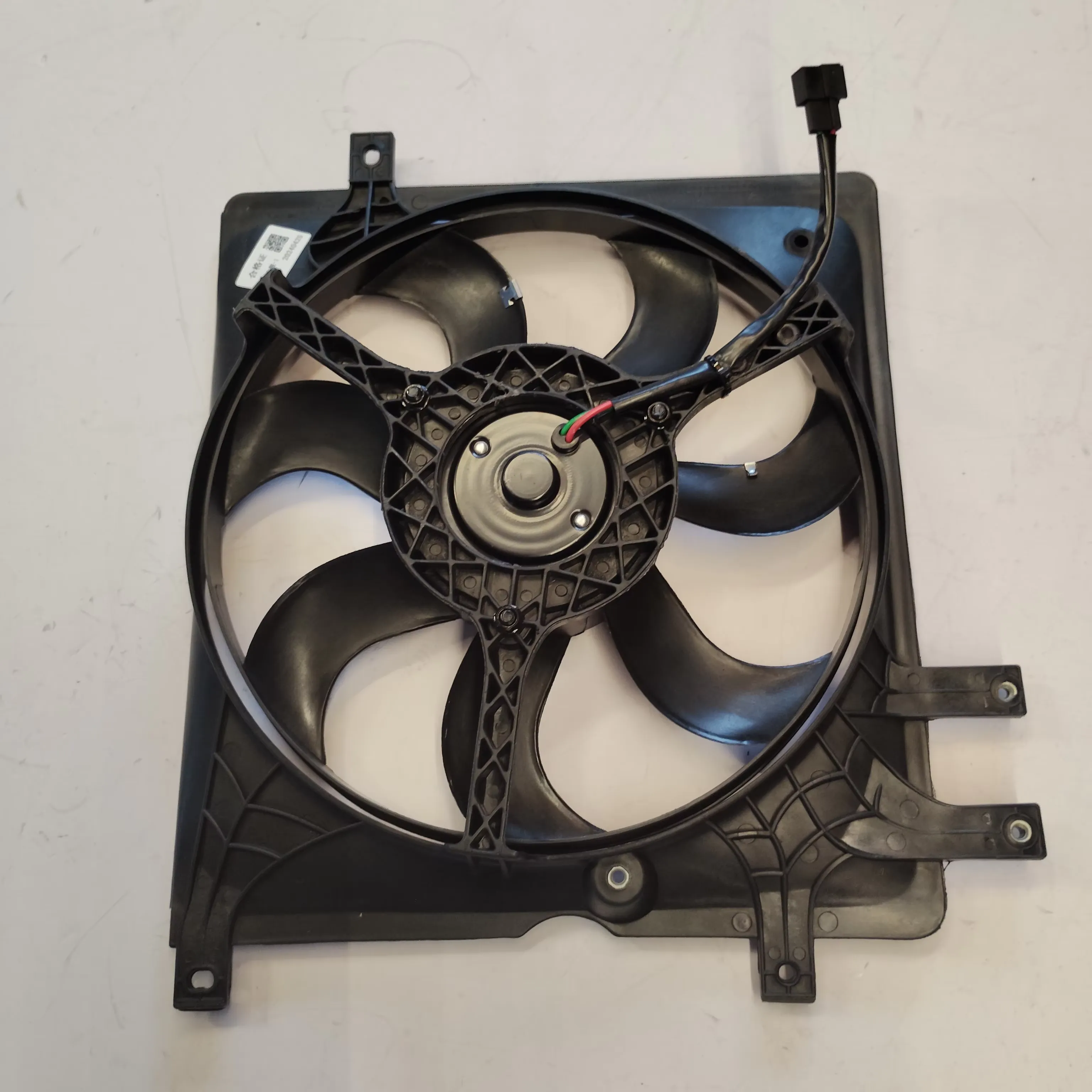 Auto Car Parts Radiator Fan for GEELY GC6 4G15 Panda CK 1.5 LG-3 5 Foot