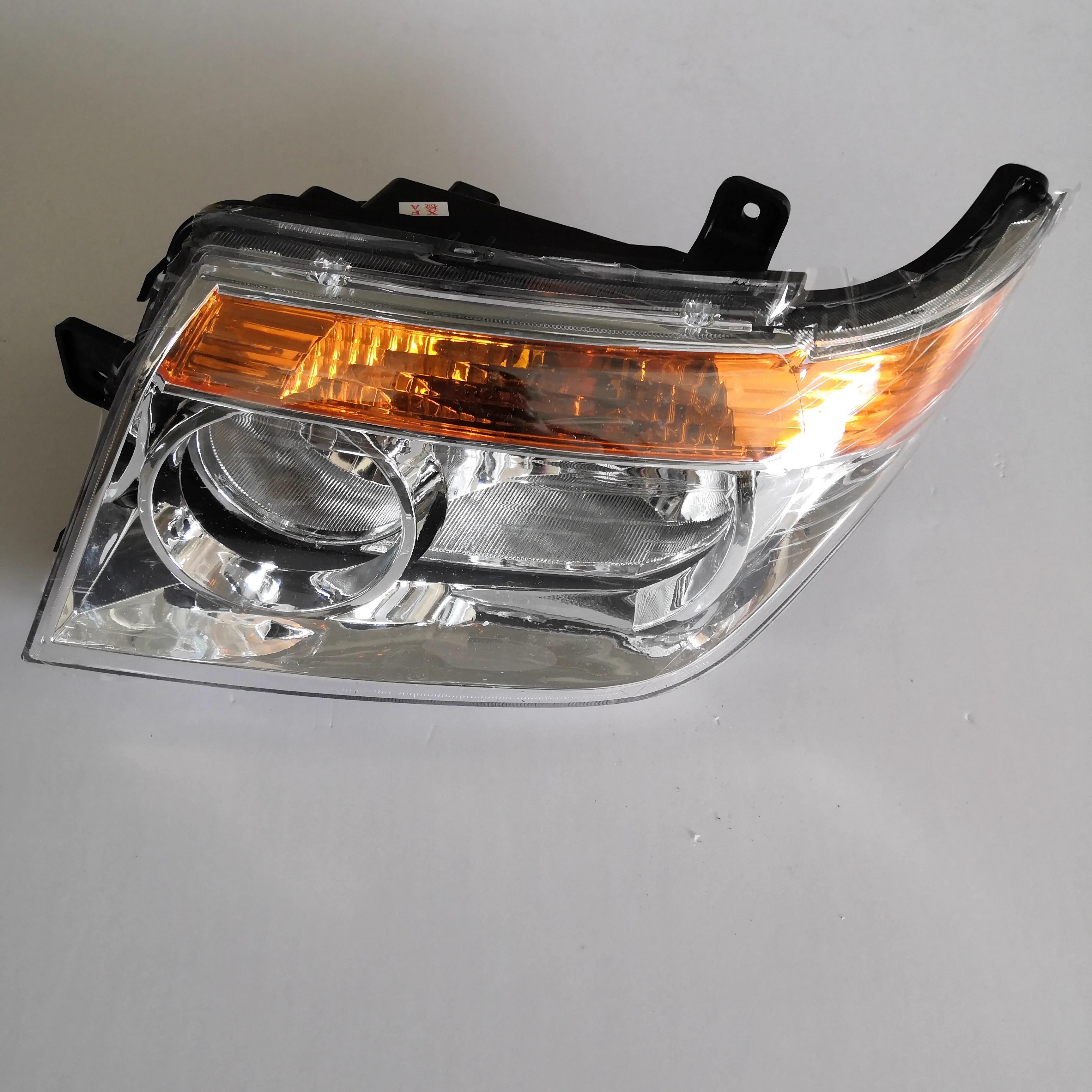 Auto Front Headlight for BAIC Weiwang 205