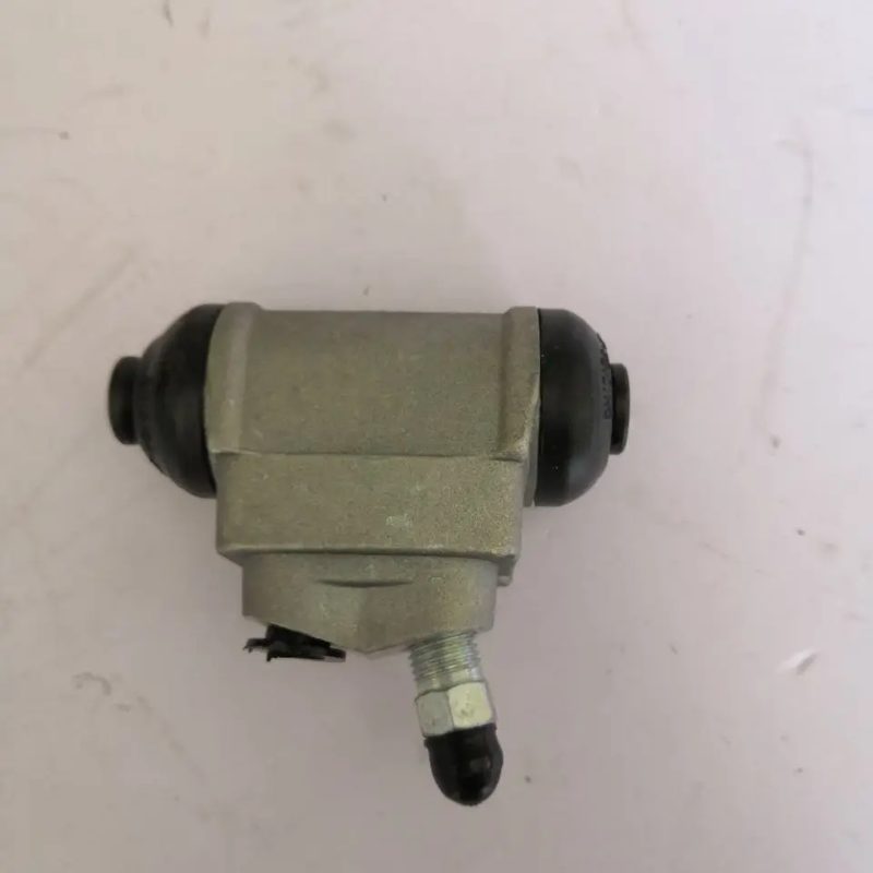 Auto Part Rear Brake Cylinder for Chana Changan Alsvin 2010 475 — photo 2