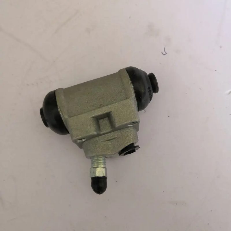 Auto Part Rear Brake Cylinder for Chana Changan Alsvin 2010 475 — photo 3
