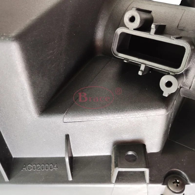 Auto Parts Air Filter Shell Suitable for MG I5 SERIES 10671110 — photo 2