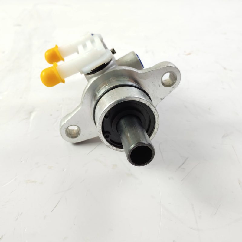 Auto Parts Brake Master Cylinder Pump for Chana Star 465 GF900 — photo 4