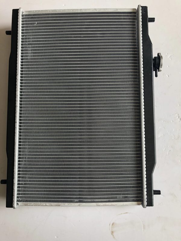 Auto Parts Car Radiator for Lifan Mini Truck 1.3L/Lifan Foison 479Q — photo 2