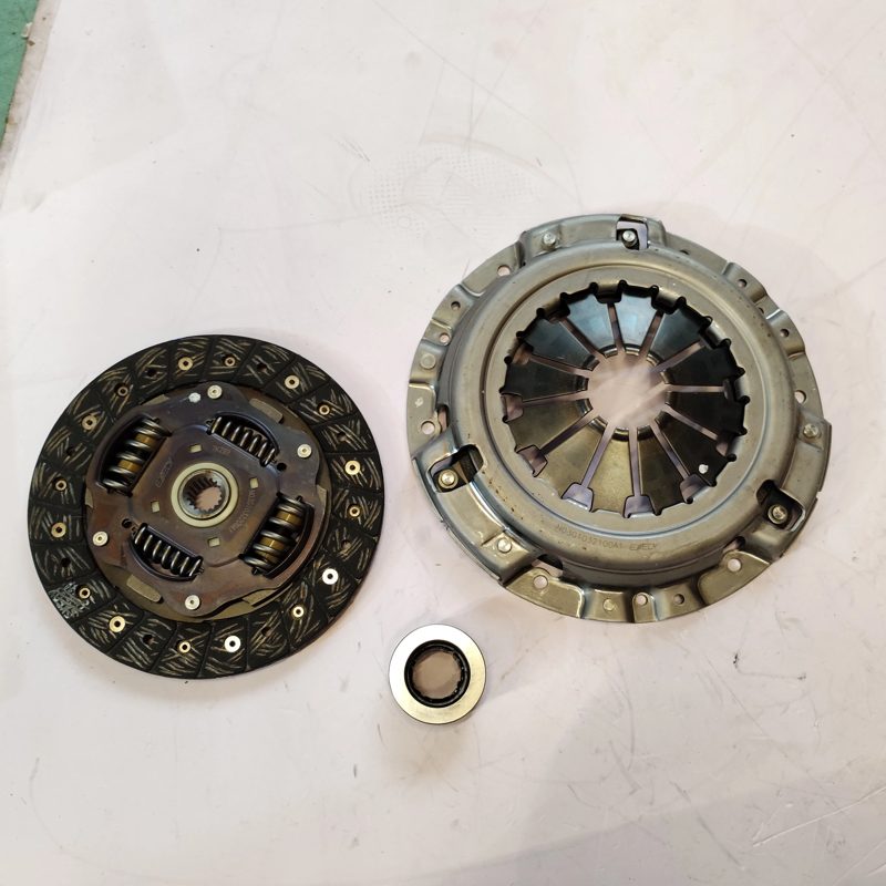 Auto Parts Clutch Kit Set for Baic D20 X25 E150 — photo 4