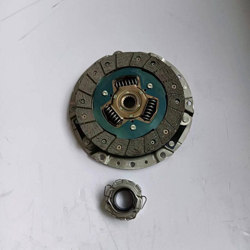 Auto Parts Clutch Kit Set for Faw N3 Xiali N3 3GA2 Engine 1.0L — photo 4