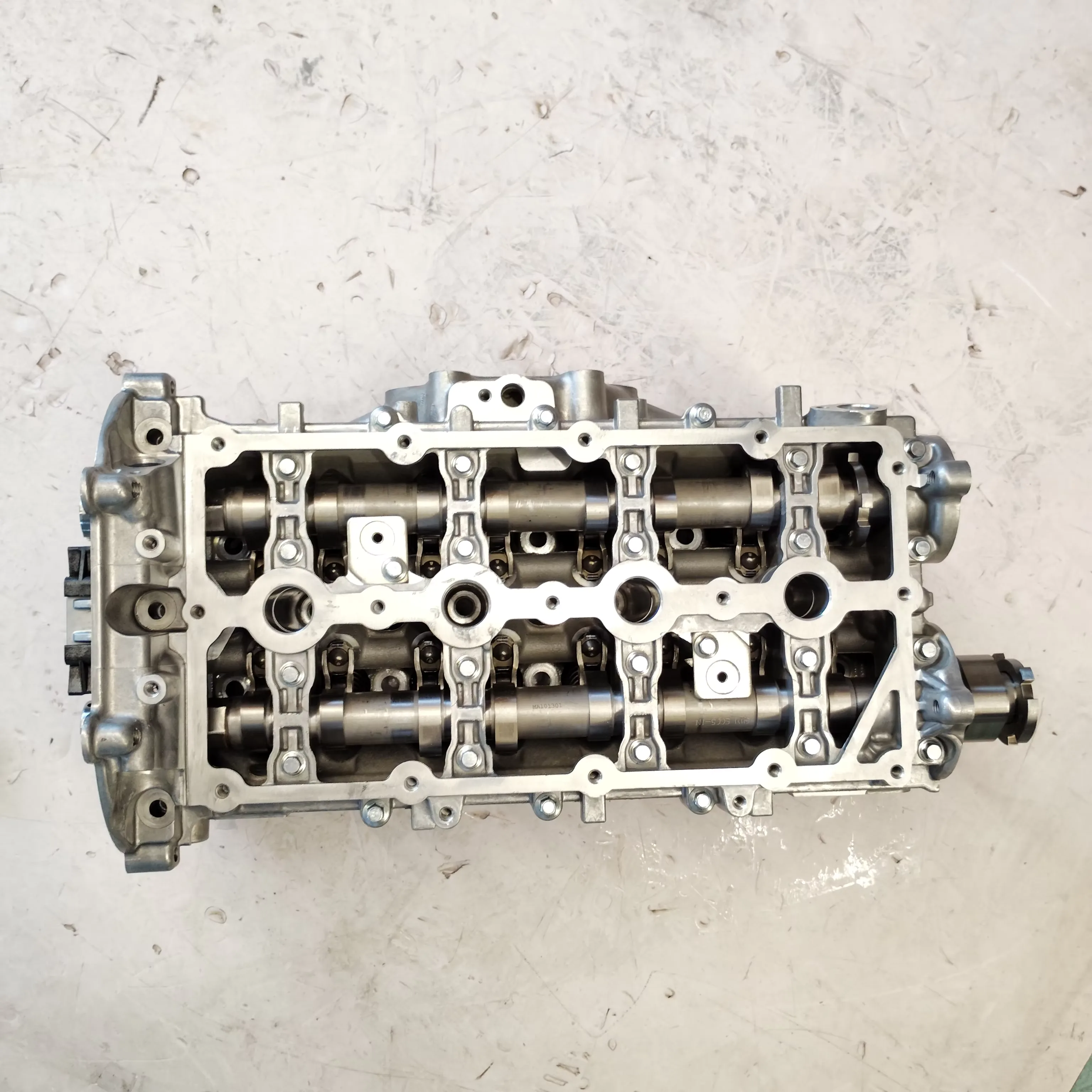 Auto Parts Cylinder Head Assy for Great Wall GWM F7 F7X Pao Poer TANK 300 Engine GW4C20B OEM 1003100XEC05 product photo
