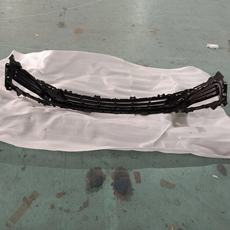Auto Parts Front Bumper Grille Radiator Grille for DFSK Glory 580 Pro — photo 4