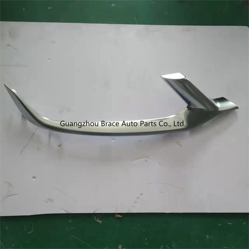 Auto Parts Front Fog Lamp Trim Front Upper Bumper Chrome Trim Strip for Geely Coolray SX11 Binyue OEM 6013024500 6013024600 — photo 2