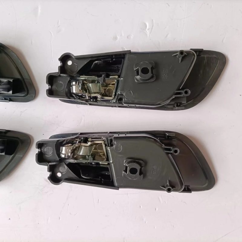 Auto Parts Front Inner Door Handle for Geely GC6 2015 1.5L 4G15 — photo 3