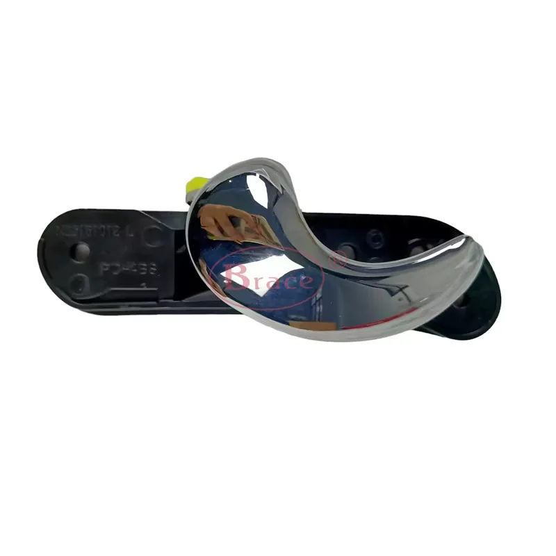 Auto Parts Front Inner Door Handle Suitable for LIFAN 320 F6105610 F6105510 product photo