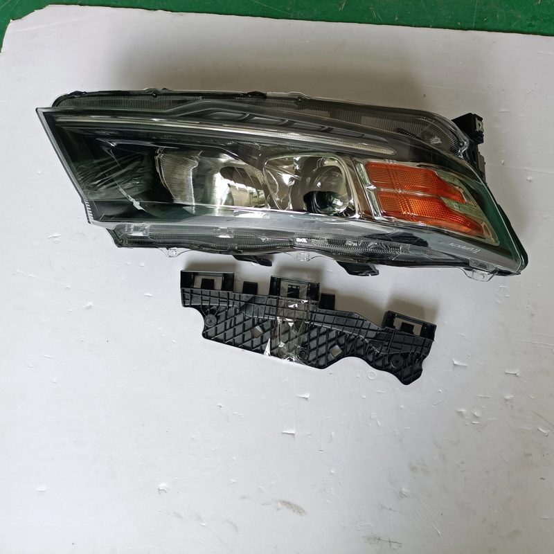 Auto Parts Front Lamp Headlight for GAC Trumpchi GS3 — photo 2