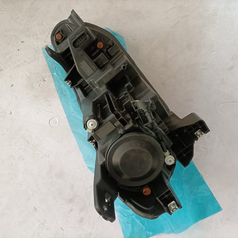 Auto Parts Headlight Front Lamp for Chery Jetour X70 Plus F18-4421010al F18-4421020al — photo 2