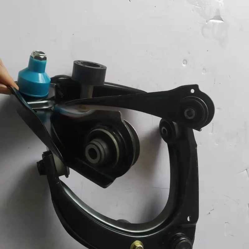 Auto Parts Lower Control Arm for FAW Besturn Benteng X80 B50 B70 FWFC0134300/FWFC0134J00 — photo 3