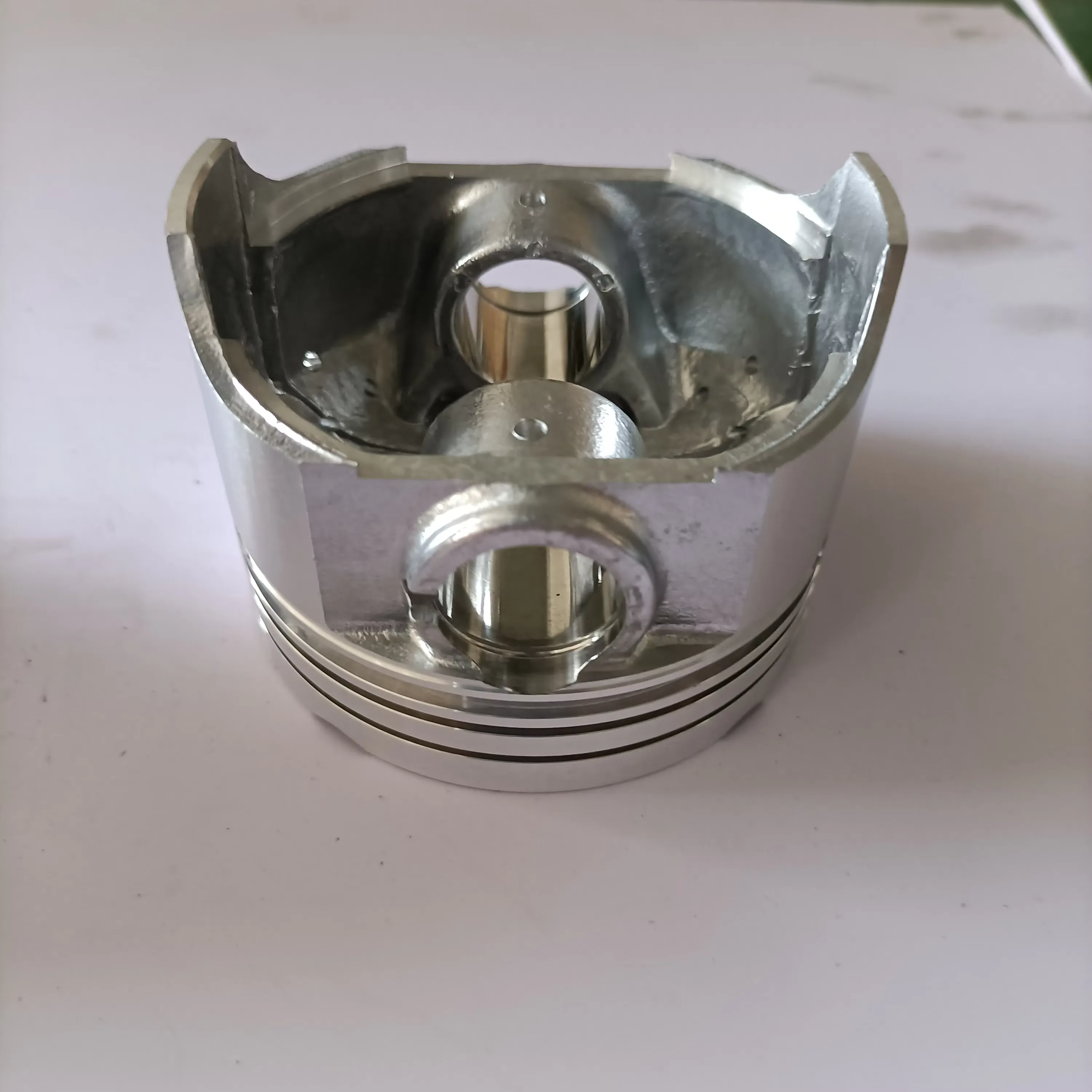 Auto Parts Piston Set for Chana Alsvin 2010 1.5L/Changan Alsvin 475 product photo