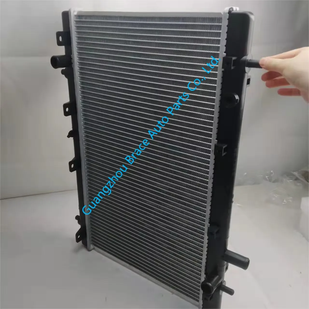 Auto Parts Radiator for Jinbei Haise X30 Shineray X30L 1.5L product photo