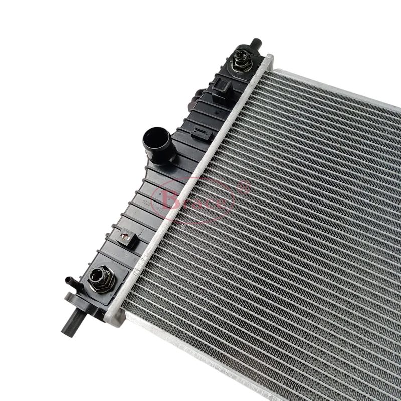 Auto Parts Radiator for Ldv Maxus G10 2.0T — photo 4