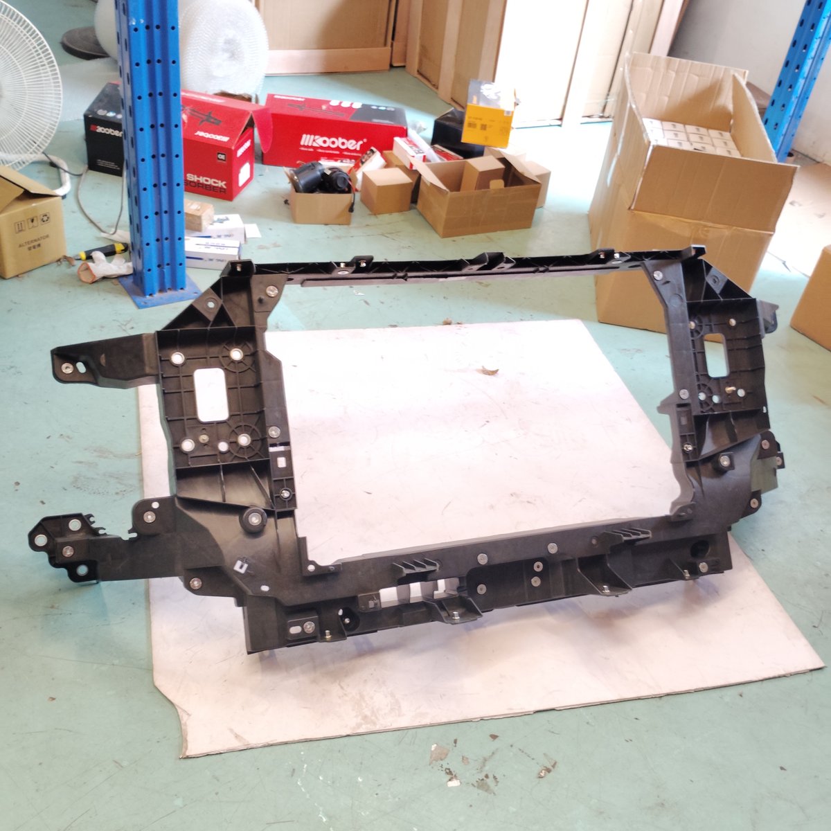 Radiator Frame for Changan Chana CS35 Plus S111F270703-0130 5302370-BQ22 product photo