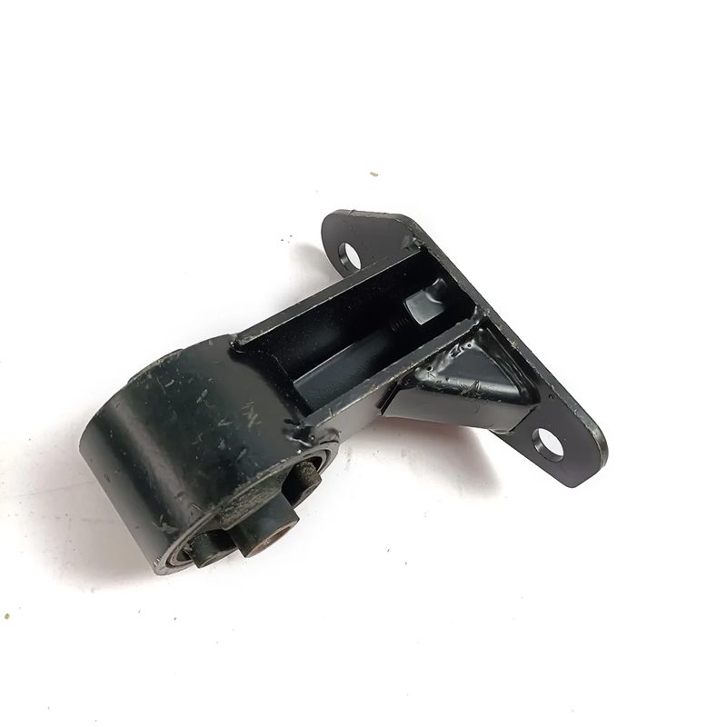 Auto Parts Rear Engine Mount Suitable for LIFAN FOSION — photo 3
