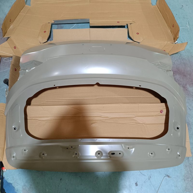 Auto Parts Tail Door for Baic X35 — photo 3