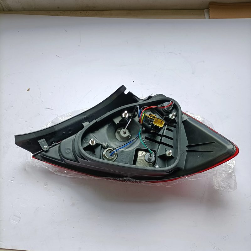 Auto Parts Tail Lamp Rear Light for Chery A3 M11-3773020 — photo 3