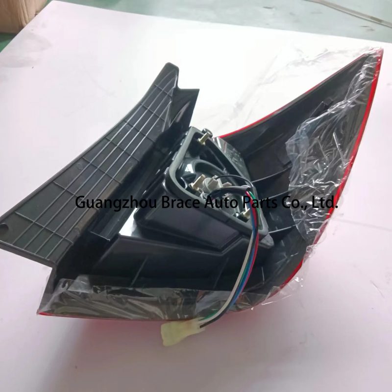 Auto Parts Taillight Rear Lamp for Lifan X60 — photo 3