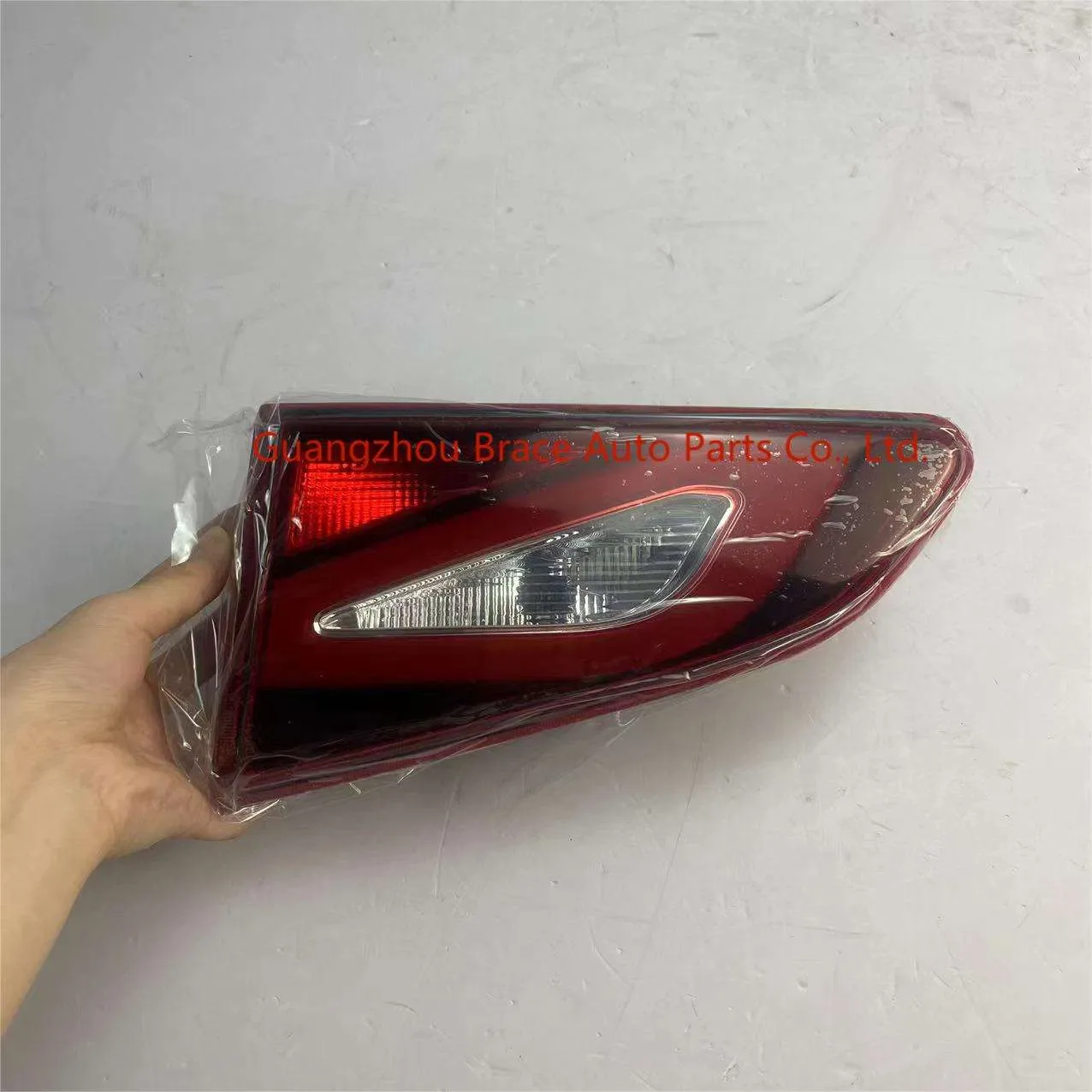 Auto Parts Taillight Rear Lamp Inner for Trumpchi GS3 OEM 7310002adu0100-B 7310001adu0100-B product photo