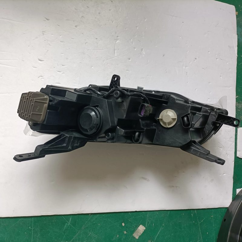 Auto Spare Part Front Headlamp for MG ROEWE MG GS/MG RX5 — photo 4