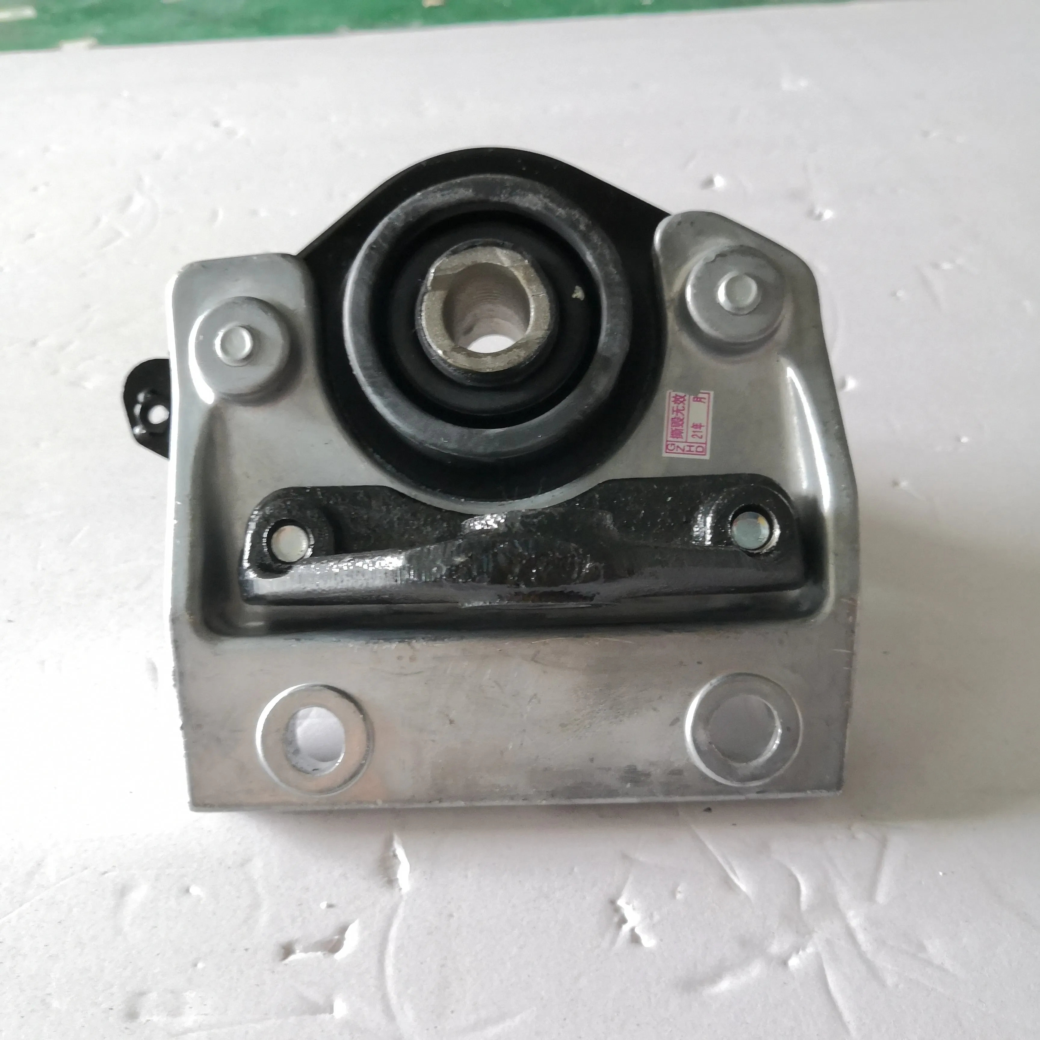 Auto Spare Parts Engine Mounting for Geely X7 OEM 101600795860 product photo