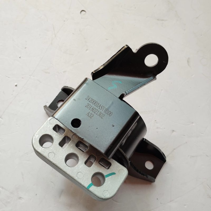 Auto Spare Parts Engine Mounting for Trumpchi GS4 2019 OEM 2420005ASV0400 2420003ASV0300 2420010ASV0600 — photo 3