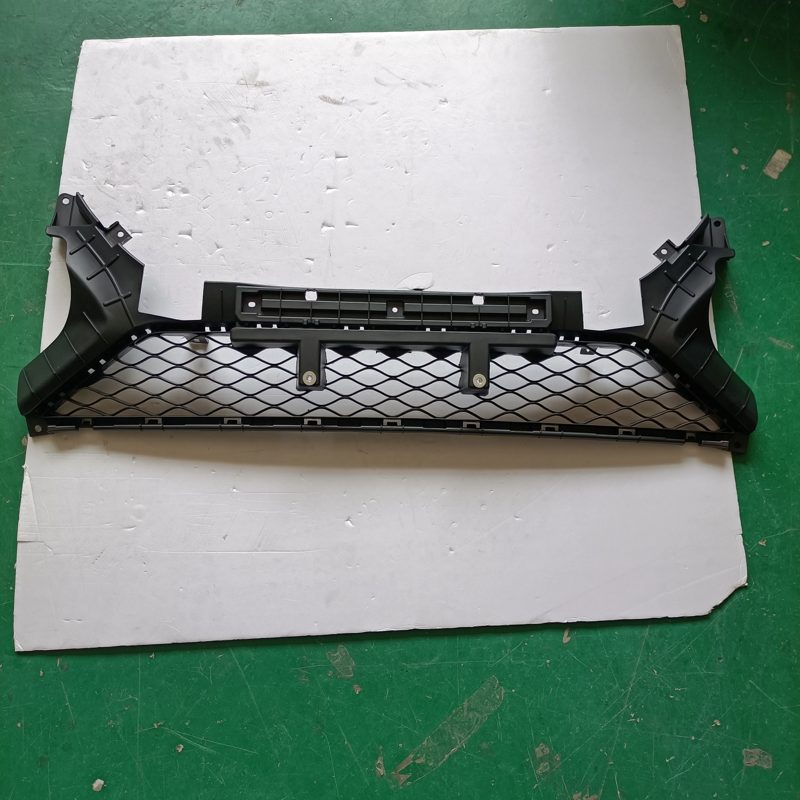 Auto Spare Parts Front Lower Bumper Grille for MG6 — photo 2