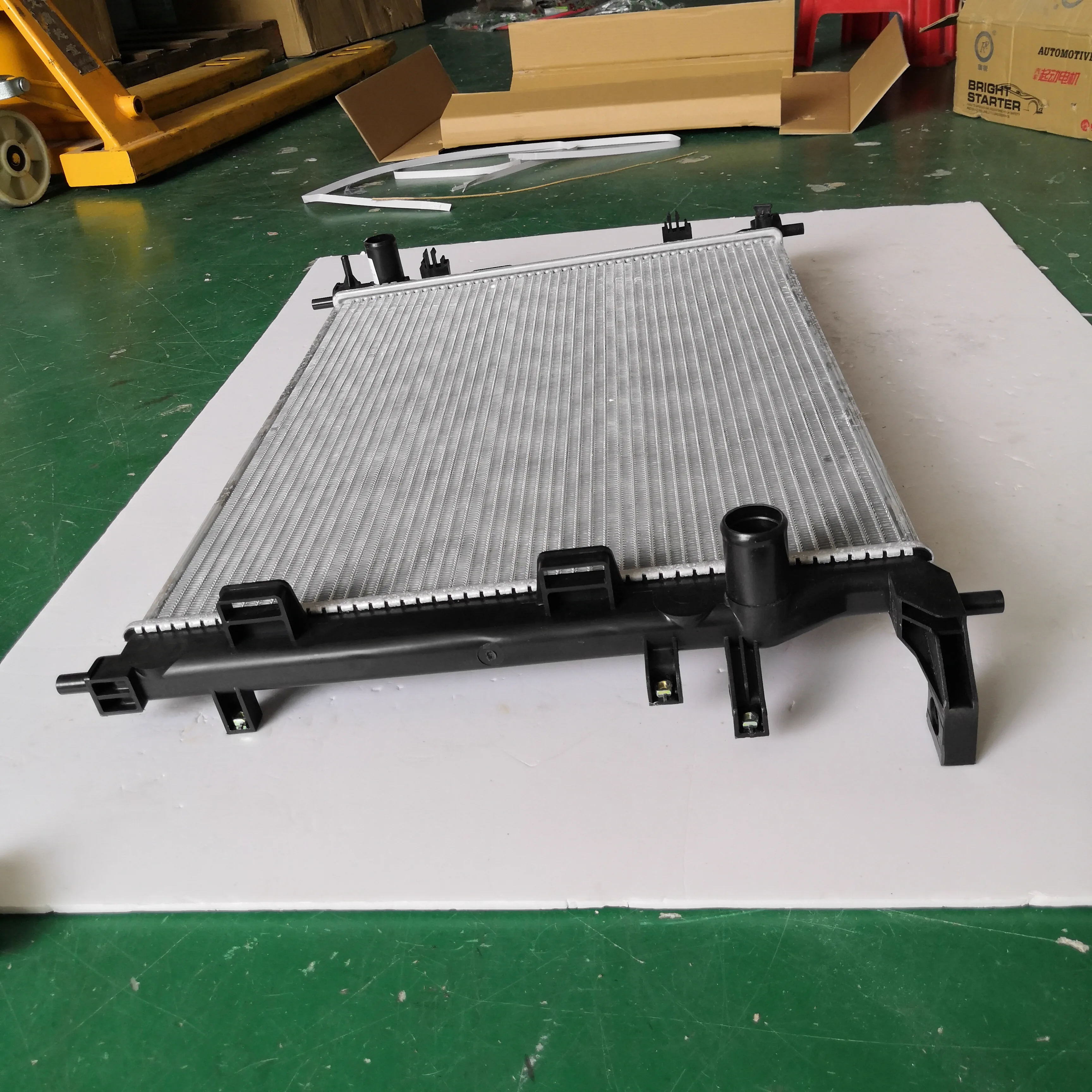 Auto Spare Parts Radiator Assembly for Changan CS75 OEM:S301030-3102 product photo