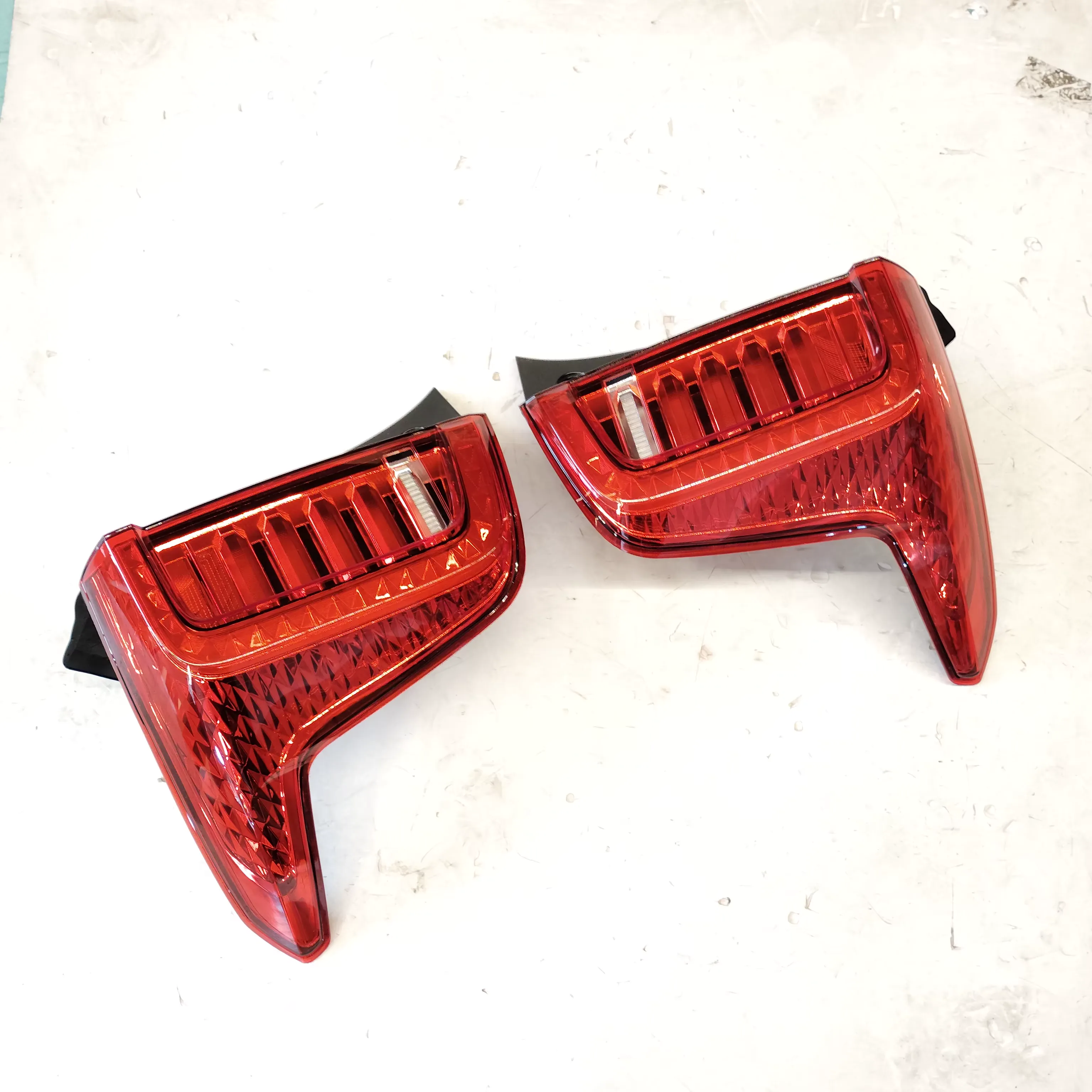 Auto Spare Parts Tail Lamp for Great Wall HAVAL JOLION First Lover OEM 4133100XST01A 4133101XST01A product photo
