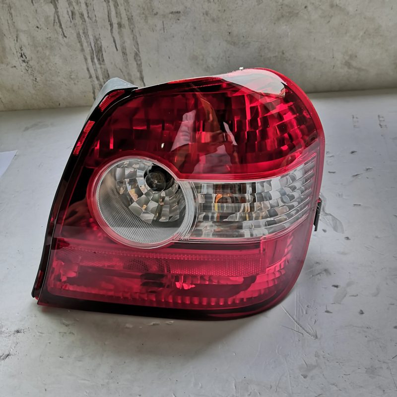 Auto Spare Parts Tail Lamp Tail Light for Faw VELA — photo 4