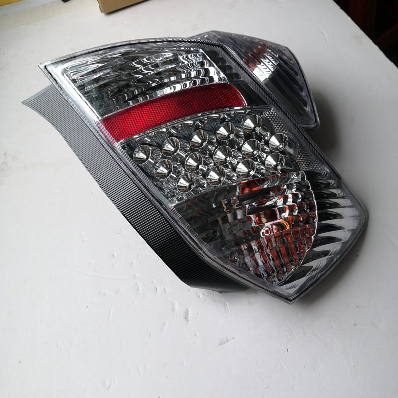 Auto Spare Parts Tail Light for Faw WeiZhi V2 — photo 3